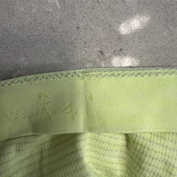 Lululemon Swiftly Tech Long Sleeve Crew - Picture 2 of 3